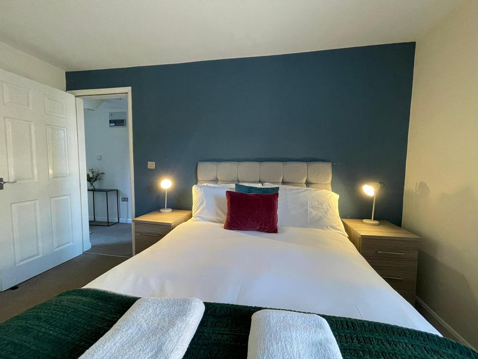 Barroon Castle Apartments, Near Airport, Free Parking, By Derbnb Касл-Донингтон Экстерьер фото